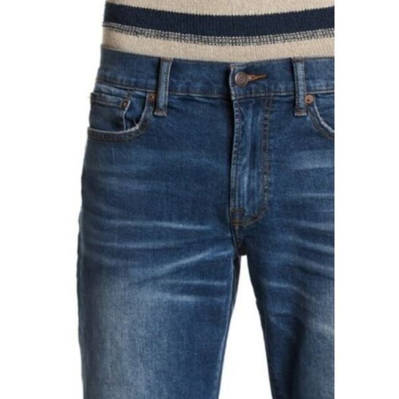 SOLD Lucky Brand Jeans 221 Original Straight Leg - Picture 4 of 4